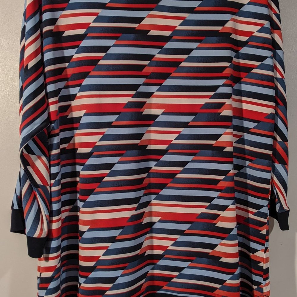 Multi Colored top - Picture 3 of 5